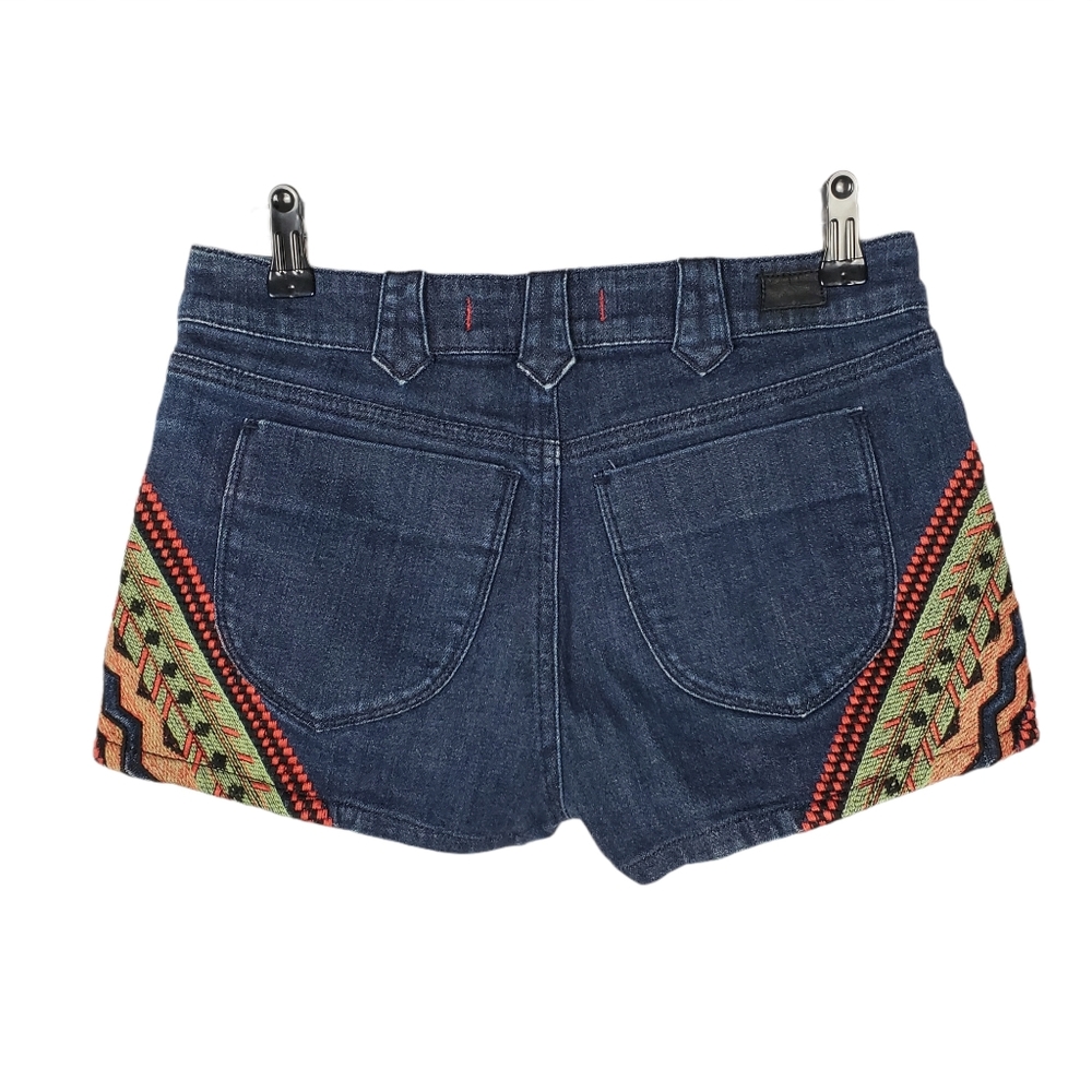 BDG Southwest Tribal Embroidered
Jean Shorts 27 - Picture 6 of 13
